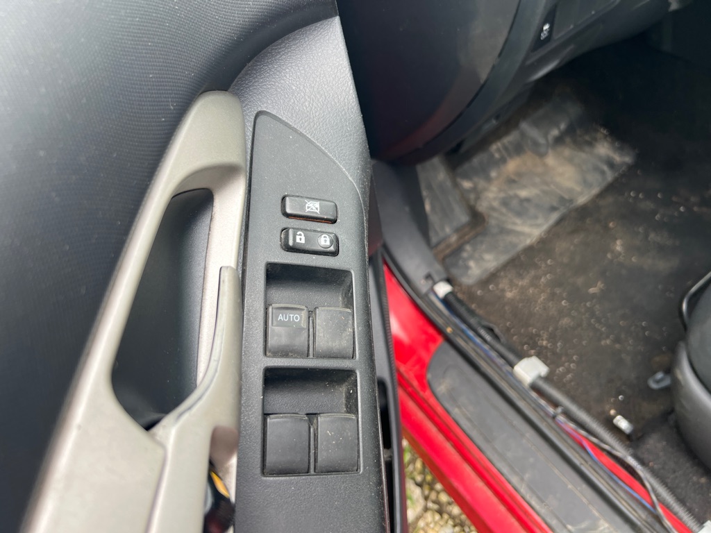 Photo 14 of this TOYOTA COROLLA MATRIX