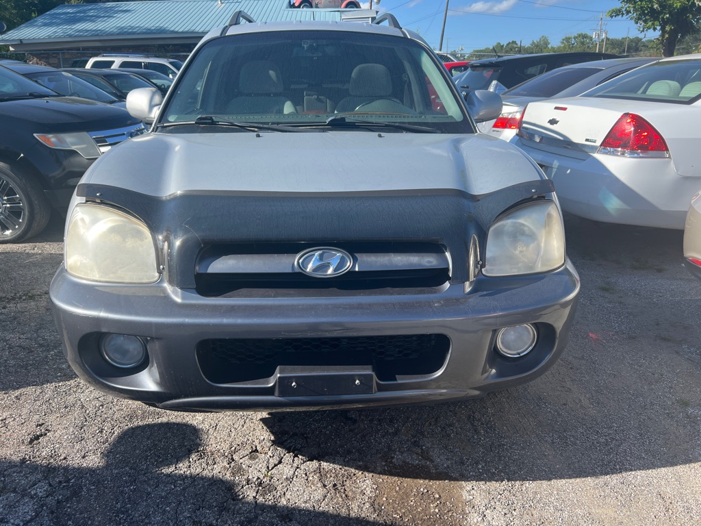 Photo 2 of this HYUNDAI SANTA FE