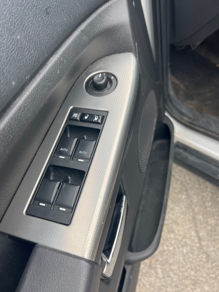 Photo 11 of this JEEP GRAND CHEROKEE
