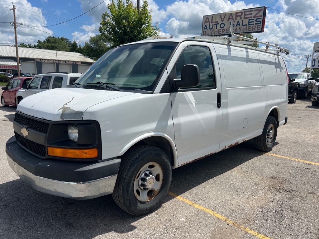 Photo 2 of this CHEVROLET EXPRESS G2500