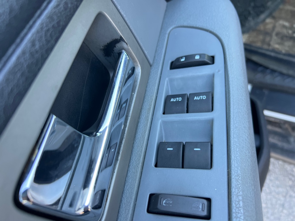 Photo 16 of this FORD F150