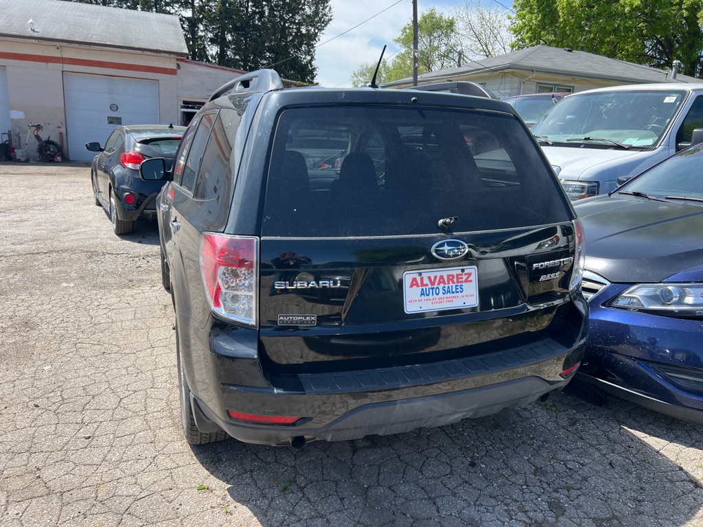 Photo 3 of this SUBARU FORESTER