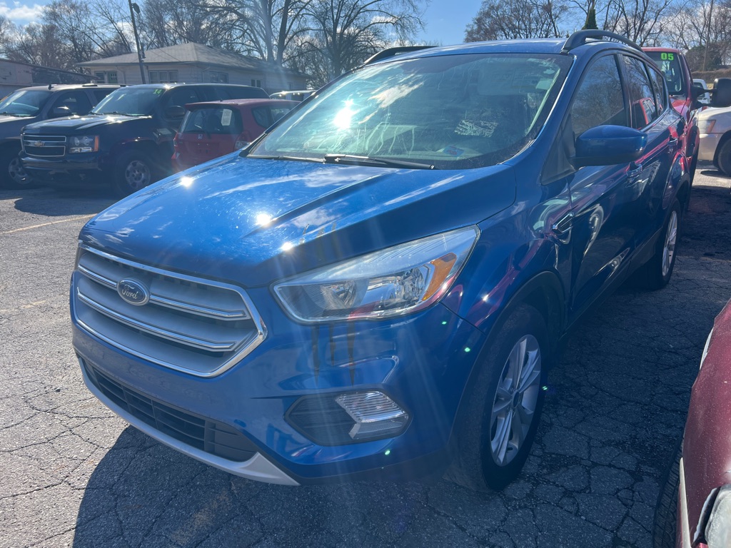 Photo 2 of this FORD ESCAPE