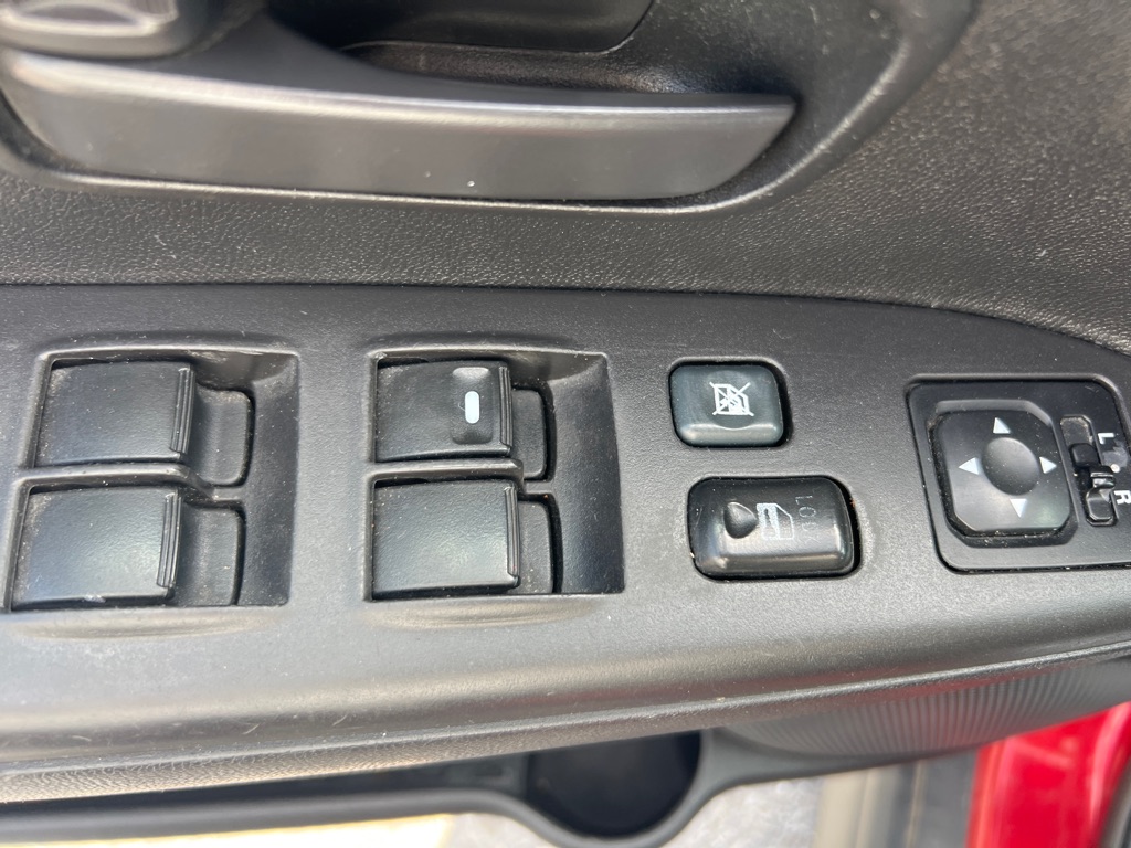 Photo 16 of this MITSUBISHI OUTLANDER SPORT