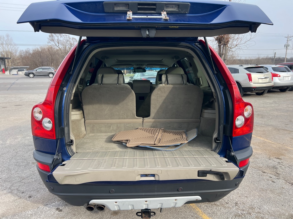 Photo 9 of this VOLVO XC90