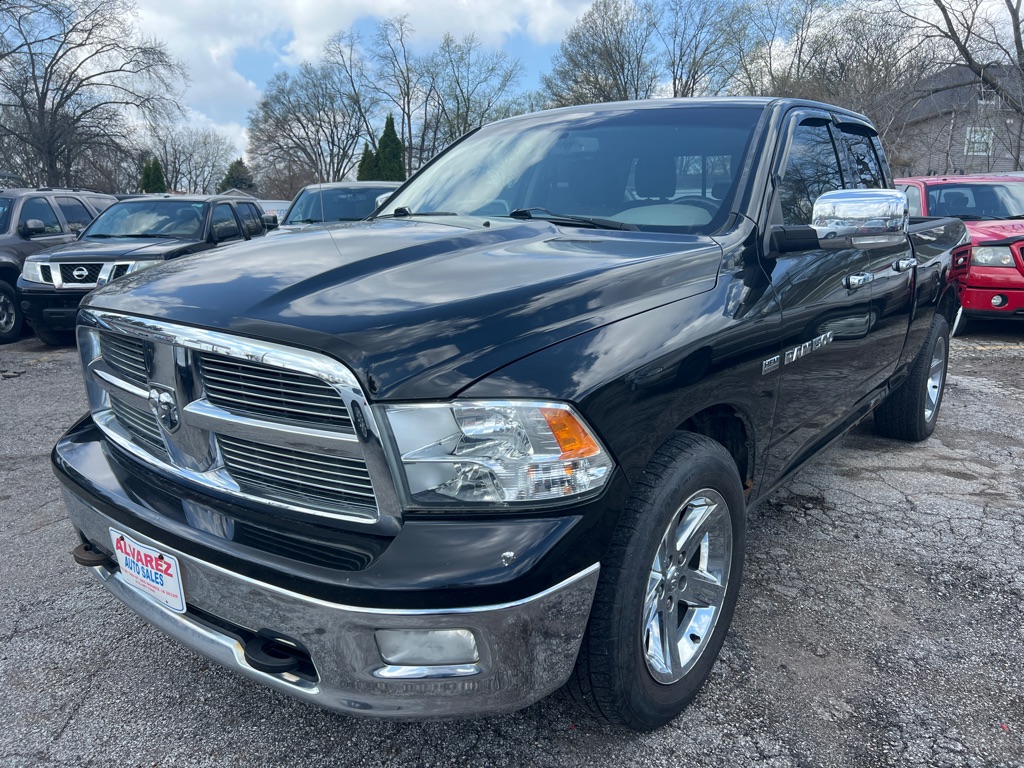 Photo 4 of this DODGE RAM 1500