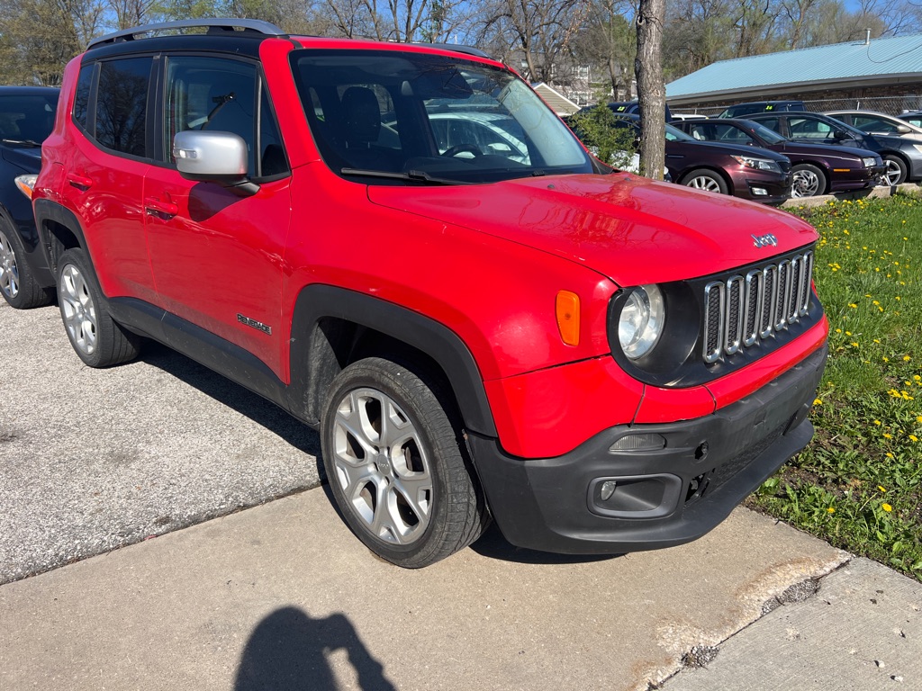 Photo 4 of this JEEP RENEGADE
