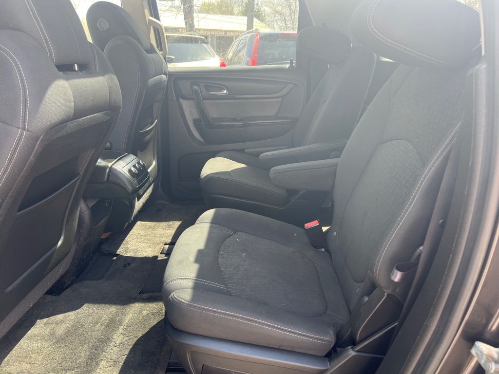 Photo 12 of this GMC ACADIA