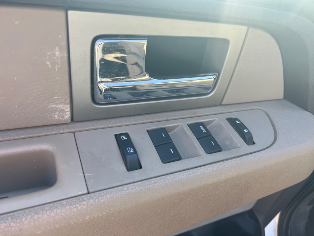 Photo 13 of this FORD F150