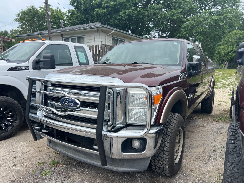 Photo 2 of this FORD F350
