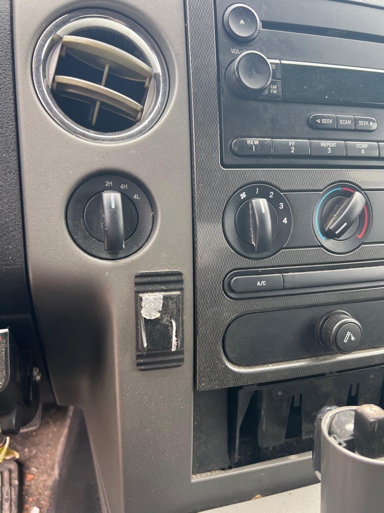 Photo 16 of this FORD F150