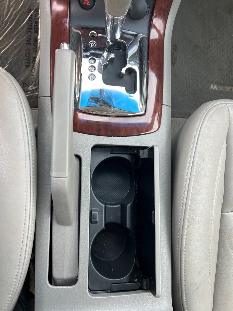 Photo 14 of this NISSAN MAXIMA