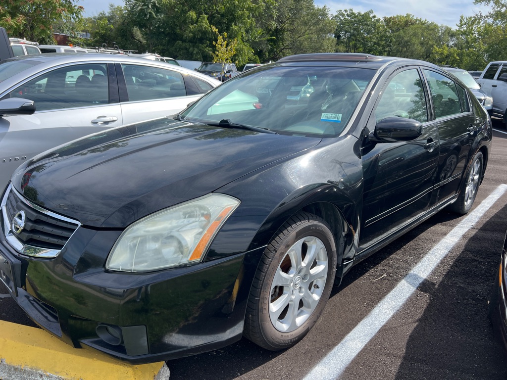 Photo 3 of this NISSAN MAXIMA