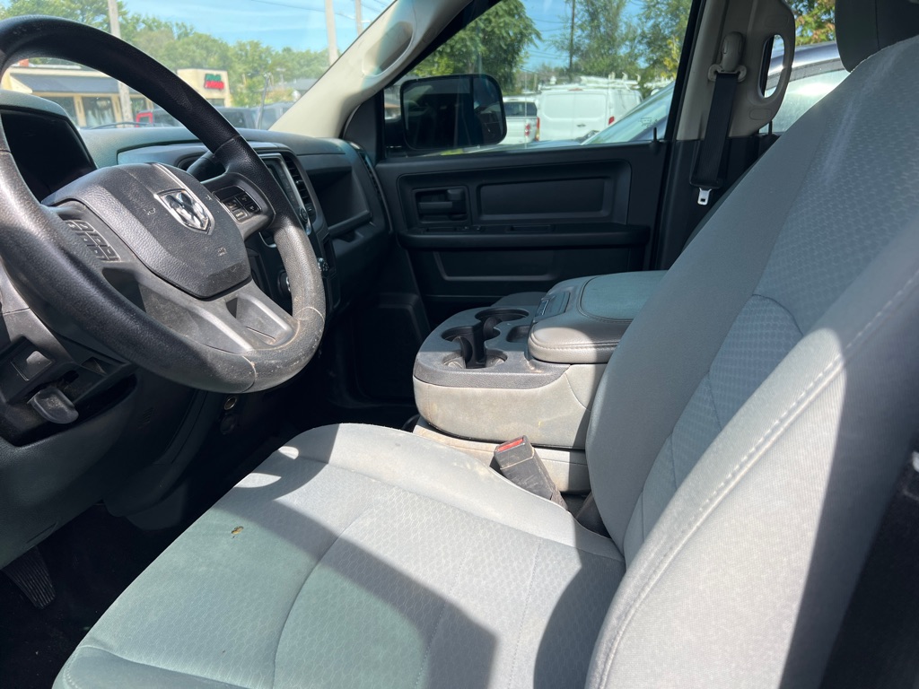 Photo 8 of this RAM 1500