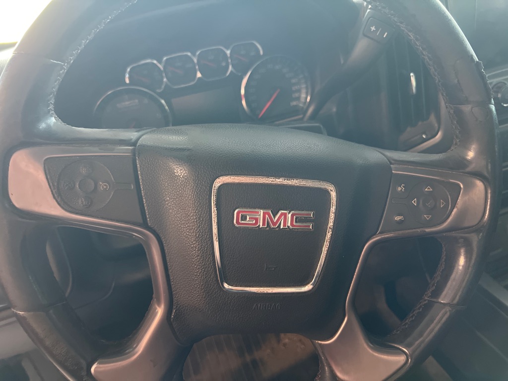 Photo 14 of this GMC SIERRA