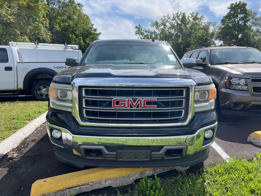 Photo 4 of this GMC SIERRA