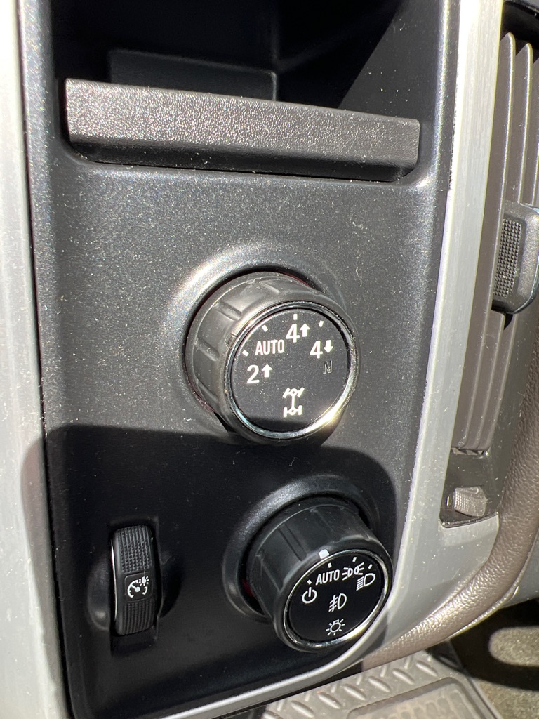 Photo 16 of this GMC SIERRA