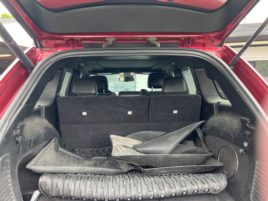 Photo 8 of this JEEP GRAND CHEROKEE