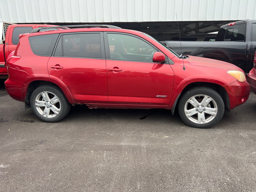 Photo 3 of this TOYOTA RAV4
