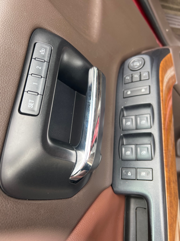 Photo 14 of this CHEVROLET SILVERADO 1500