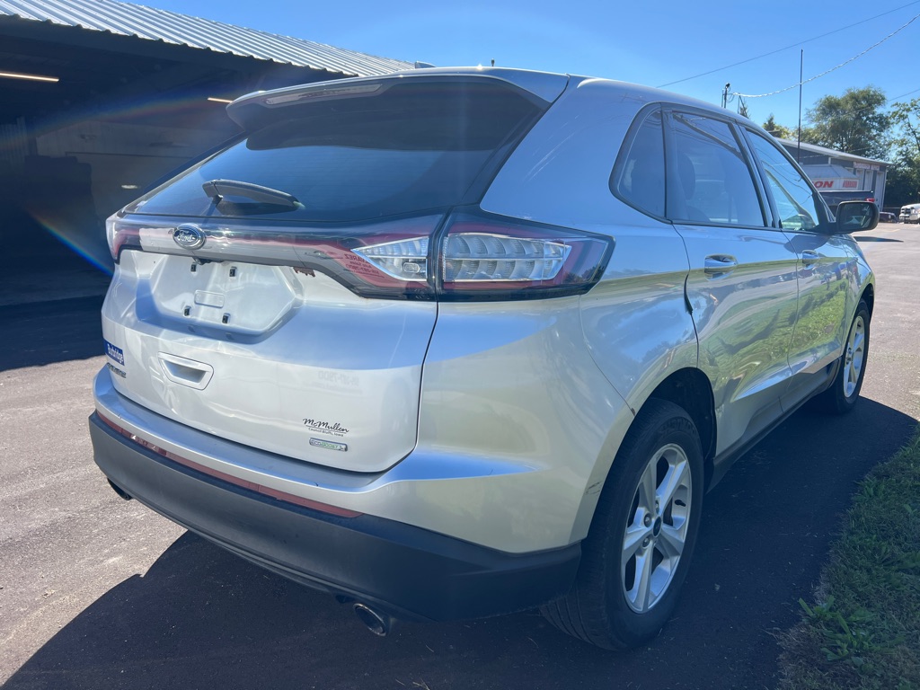 Photo 7 of this FORD EDGE