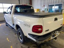 Photo 4 of this FORD F150