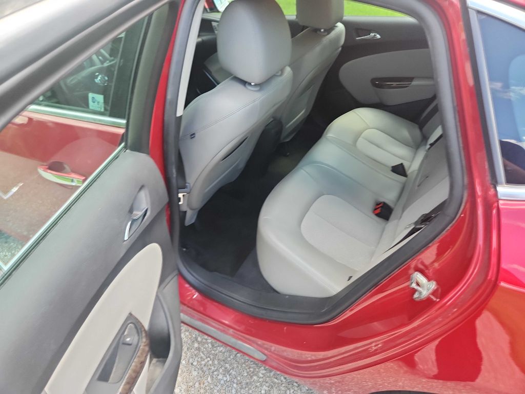 Photo 14 of this BUICK VERANO