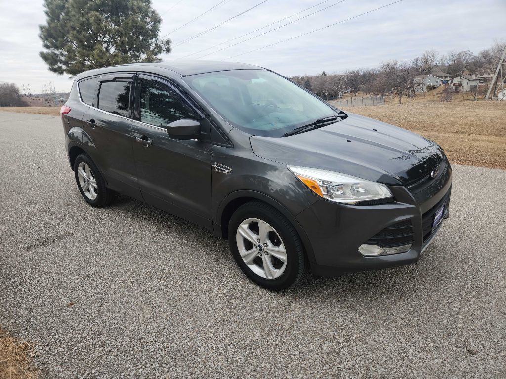 Photo 3 of this FORD ESCAPE