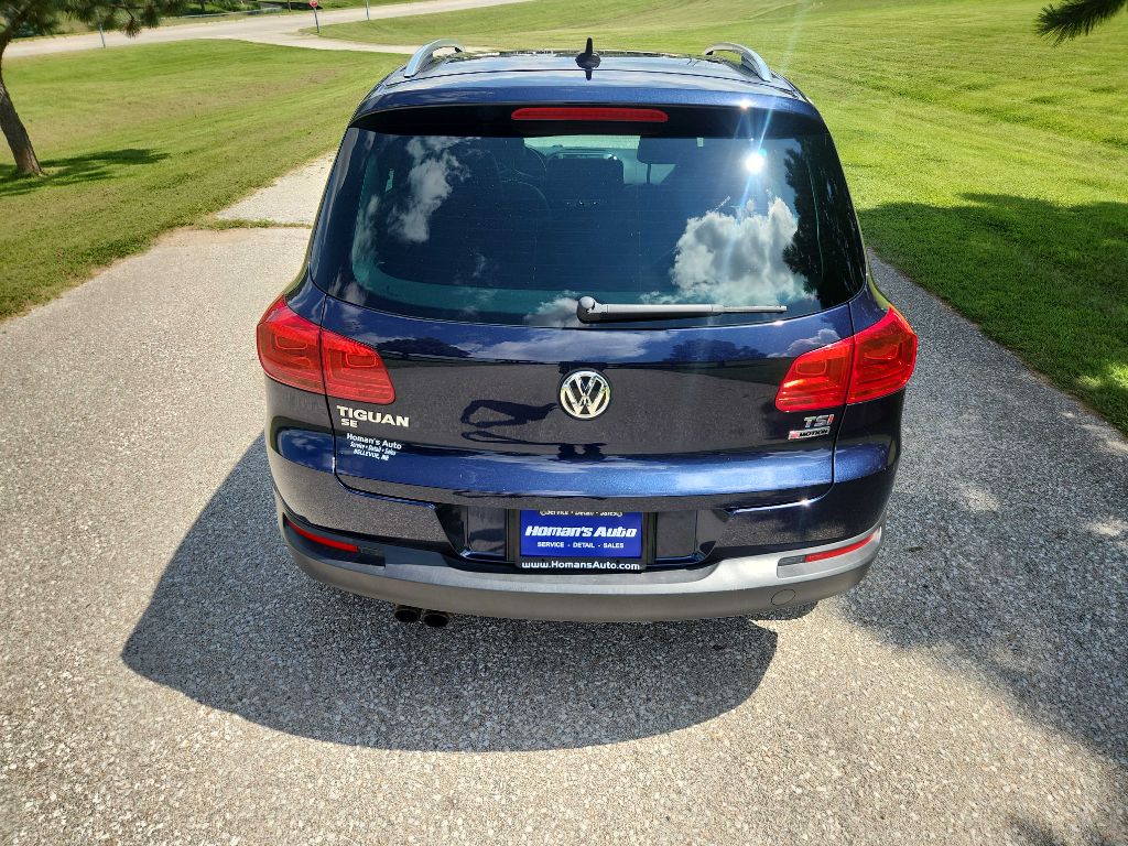 Photo 21 of this VOLKSWAGEN TIGUAN