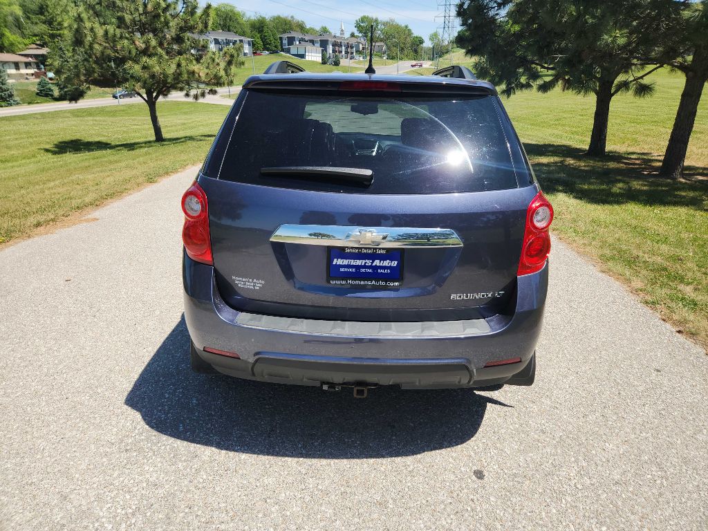Photo 23 of this CHEVROLET EQUINOX