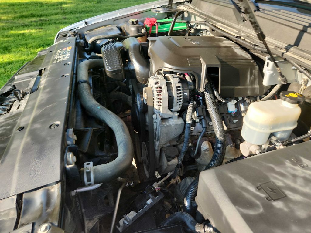 Photo 9 of this CHEVROLET SUBURBAN