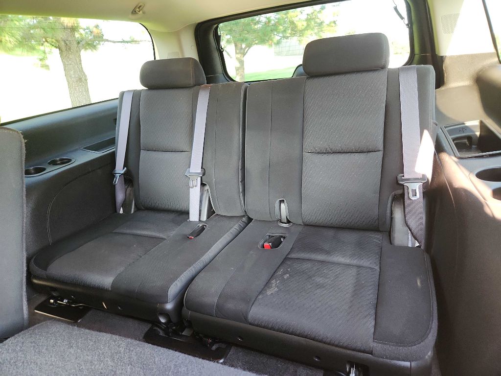 Photo 15 of this CHEVROLET SUBURBAN