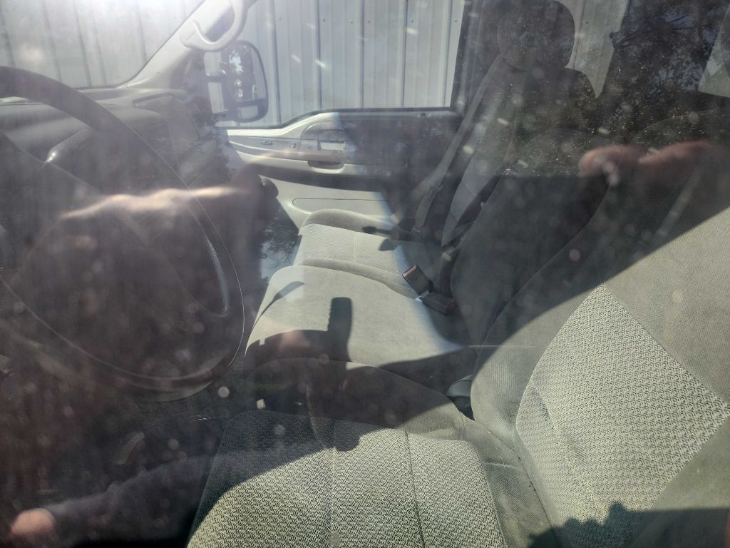 Photo 4 of this FORD F250