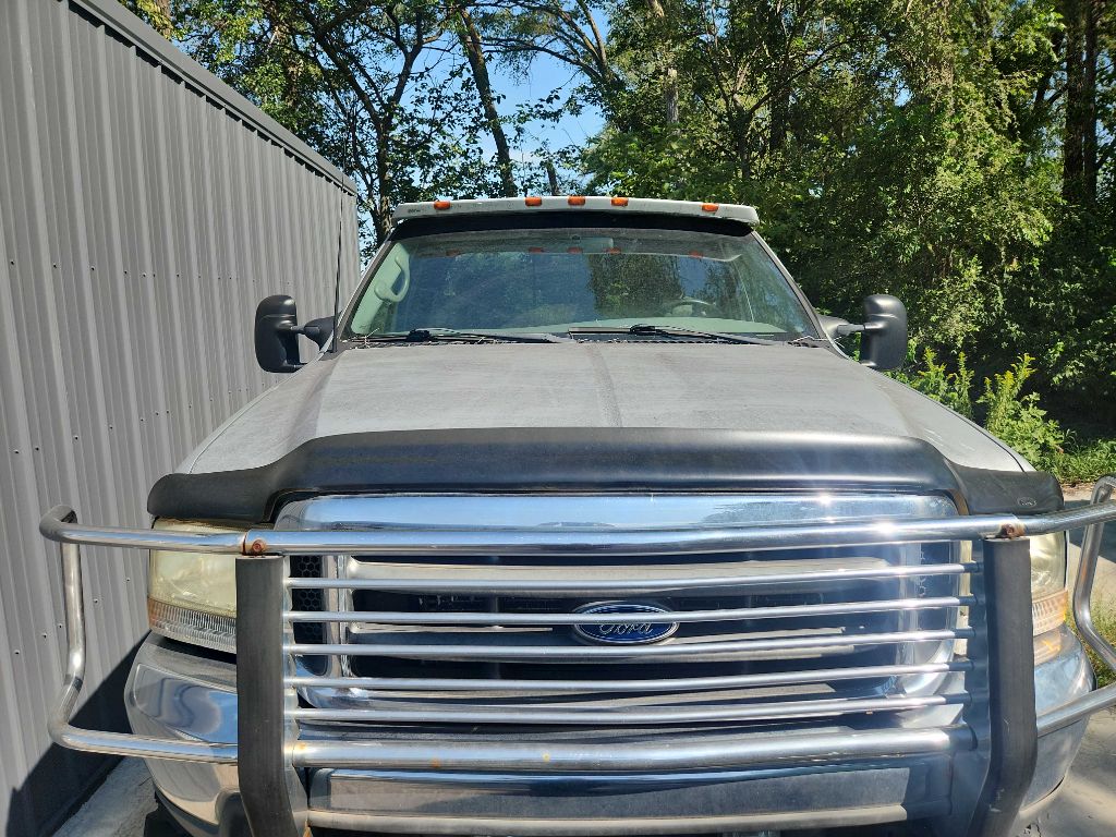 Photo 3 of this FORD F250