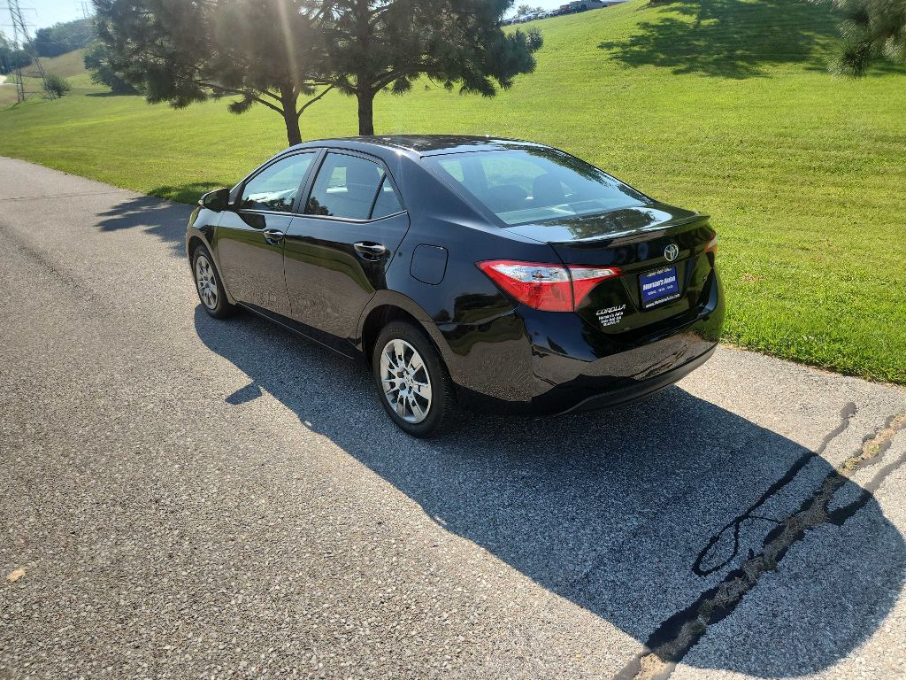 Photo 6 of this TOYOTA COROLLA
