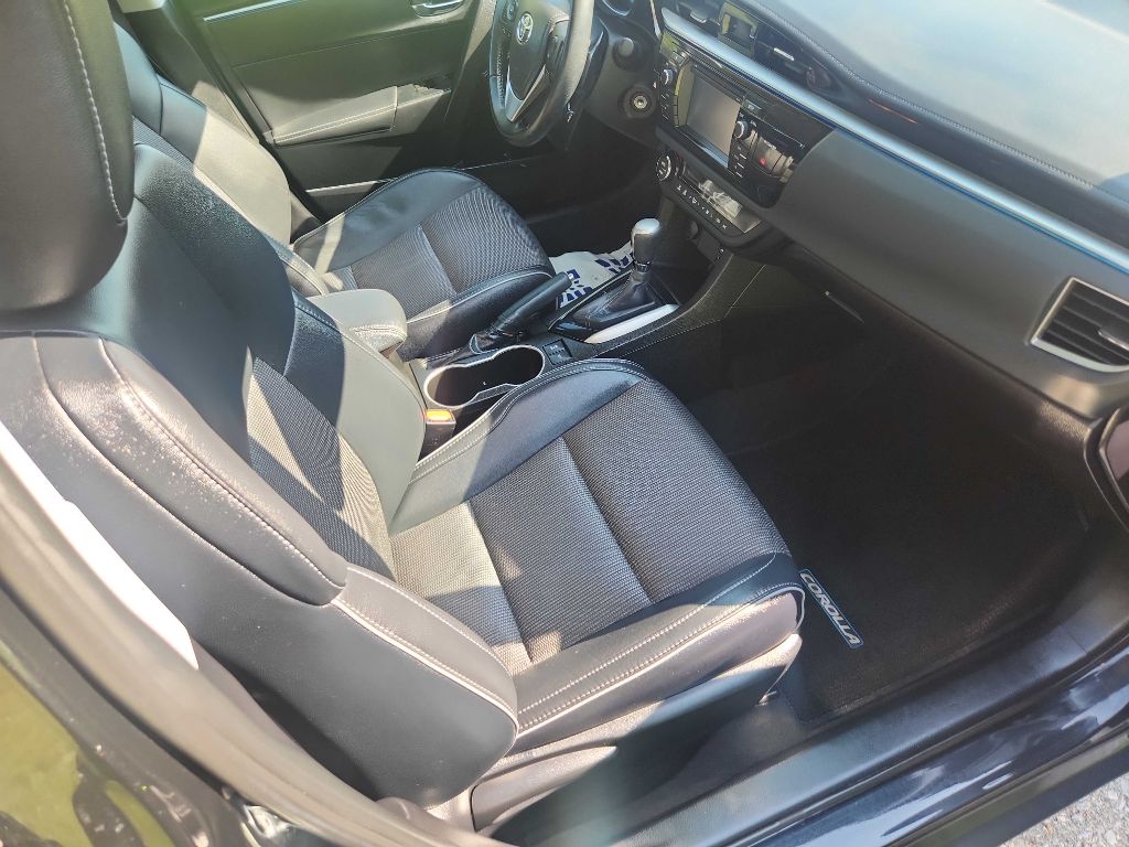 Photo 19 of this TOYOTA COROLLA