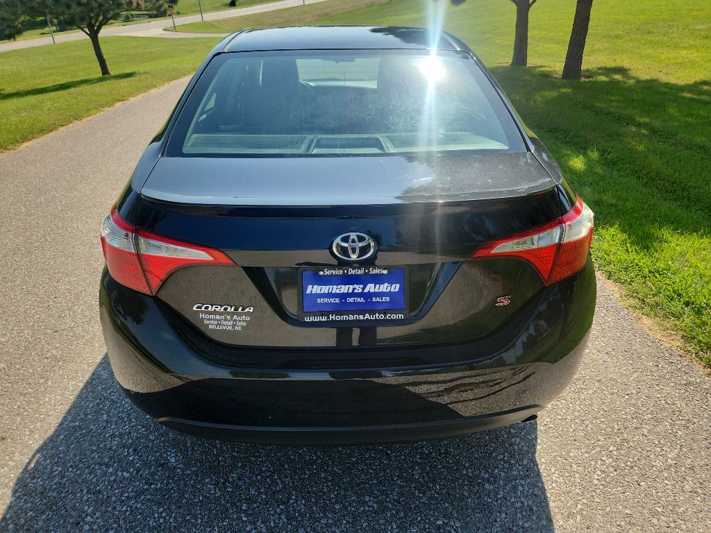 Photo 21 of this TOYOTA COROLLA