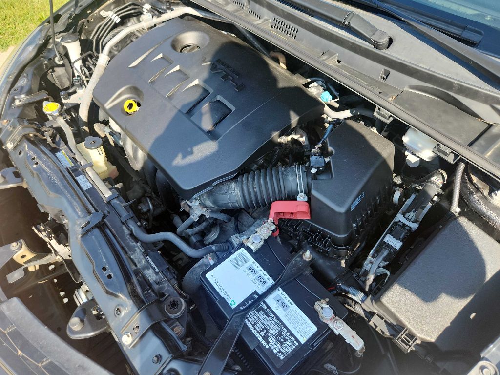 Photo 9 of this TOYOTA COROLLA