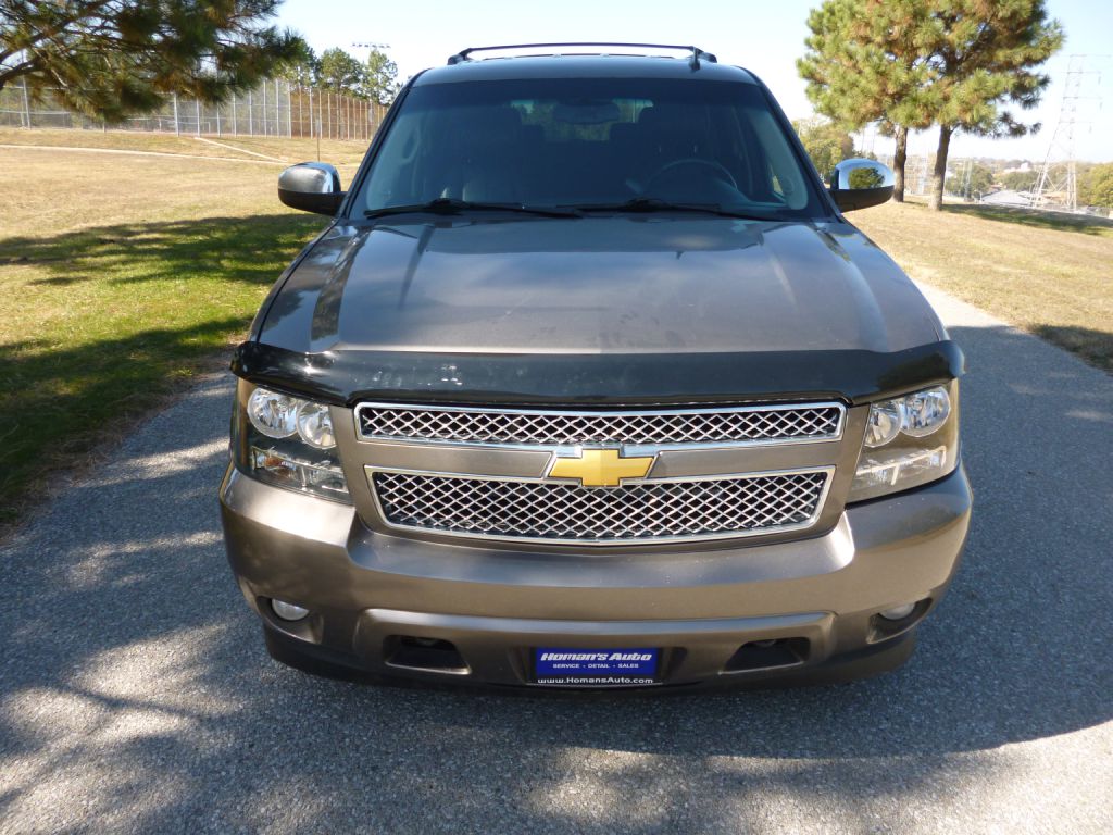 Photo 6 of this CHEVROLET TAHOE