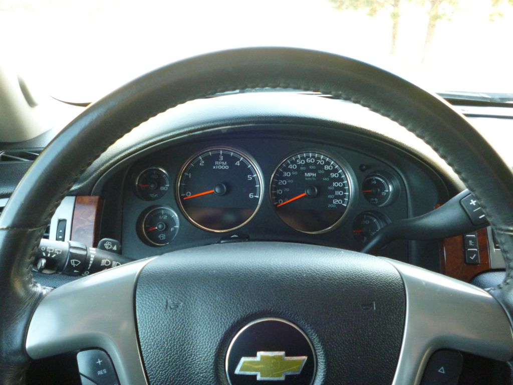 Photo 9 of this CHEVROLET TAHOE