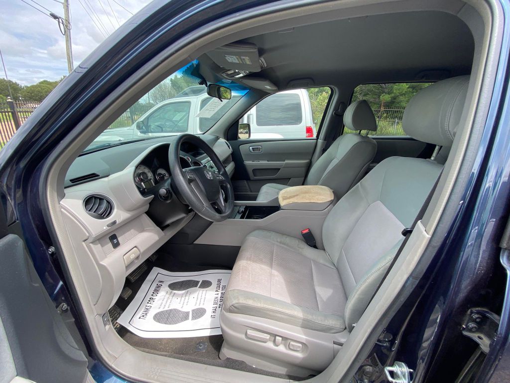 Photo 5 of this HONDA PILOT