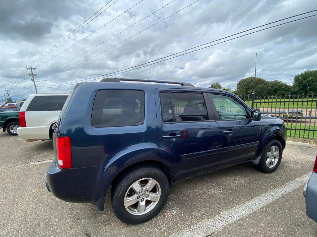 Photo 3 of this HONDA PILOT