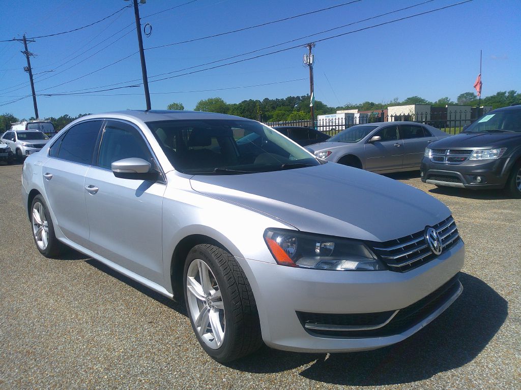 VOLKSWAGEN PASSAT 2014 VOLKSWAGEN PASSAT 1VWBN7A34EC109818
