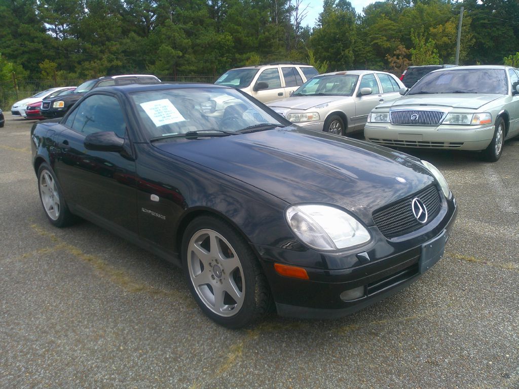 Photo 3 of this MERCEDES-BENZ SLK