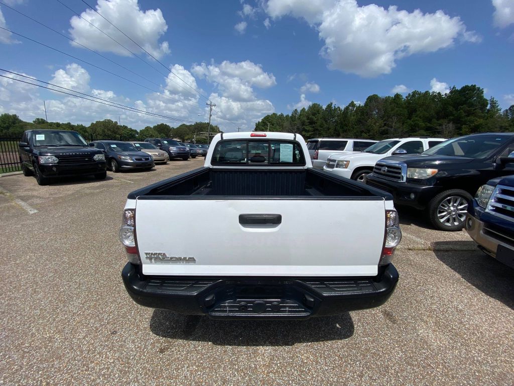 Photo 8 of this TOYOTA TACOMA