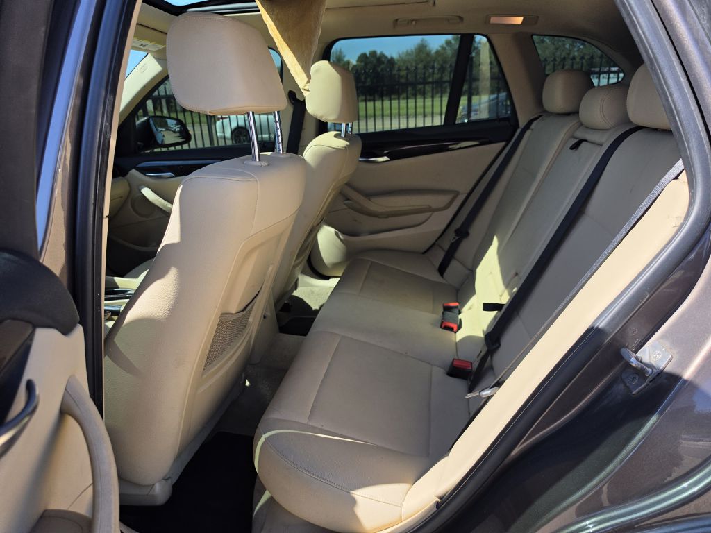 Photo 5 of this BMW X1