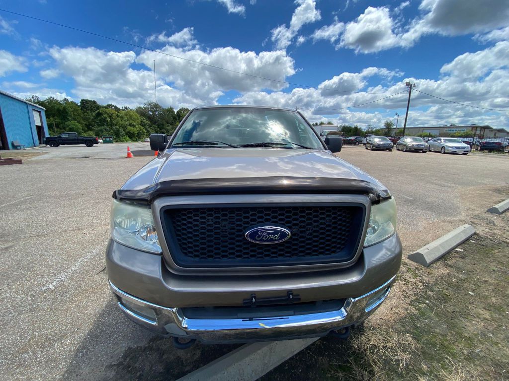 Photo 3 of this FORD F150