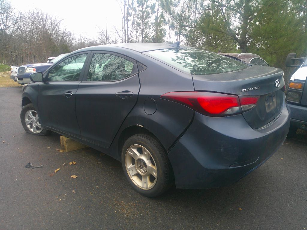 2015 HYUNDAI ELANTRA