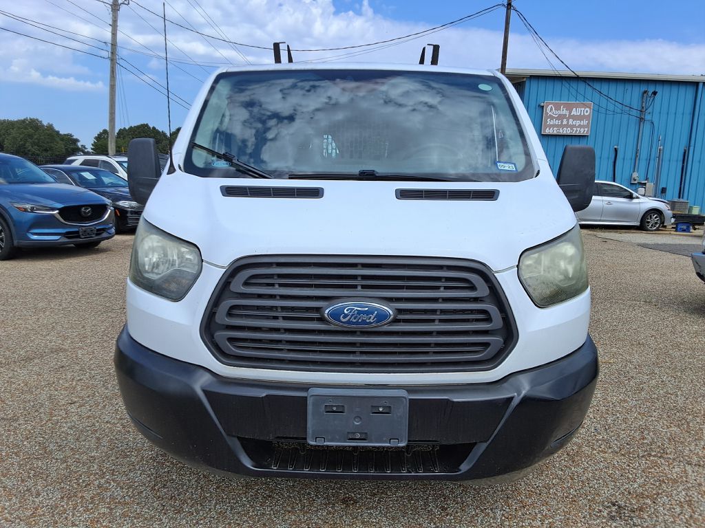Photo 4 of this FORD TRANSIT