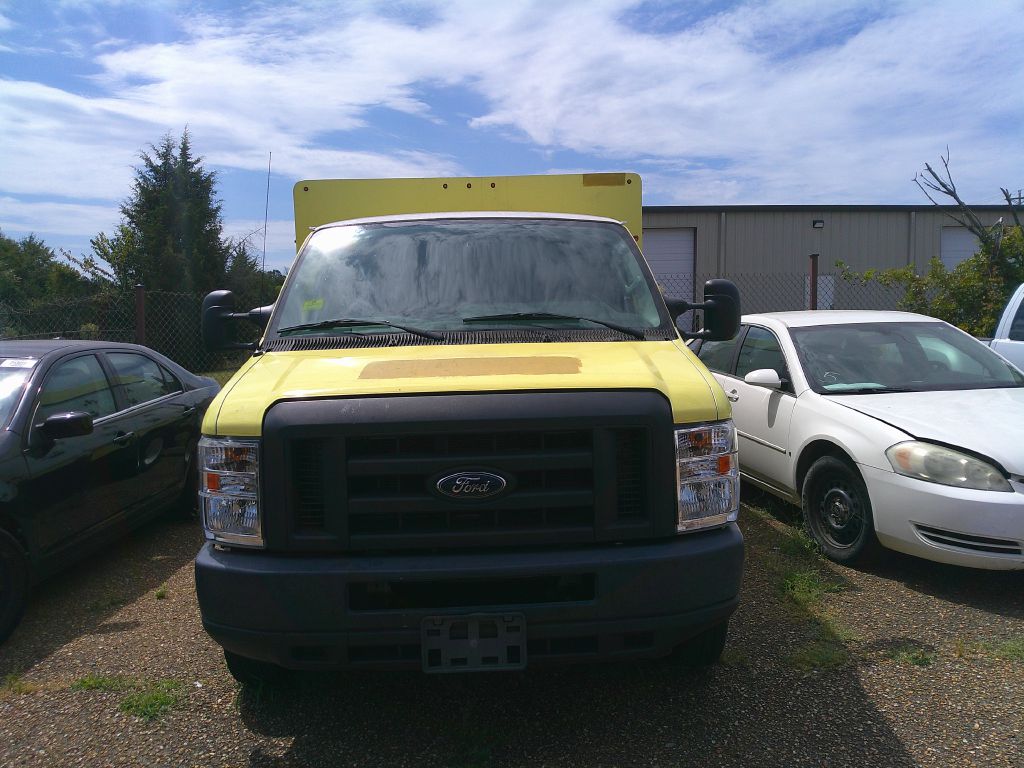 Photo 2 of this FORD ECONOLINE
